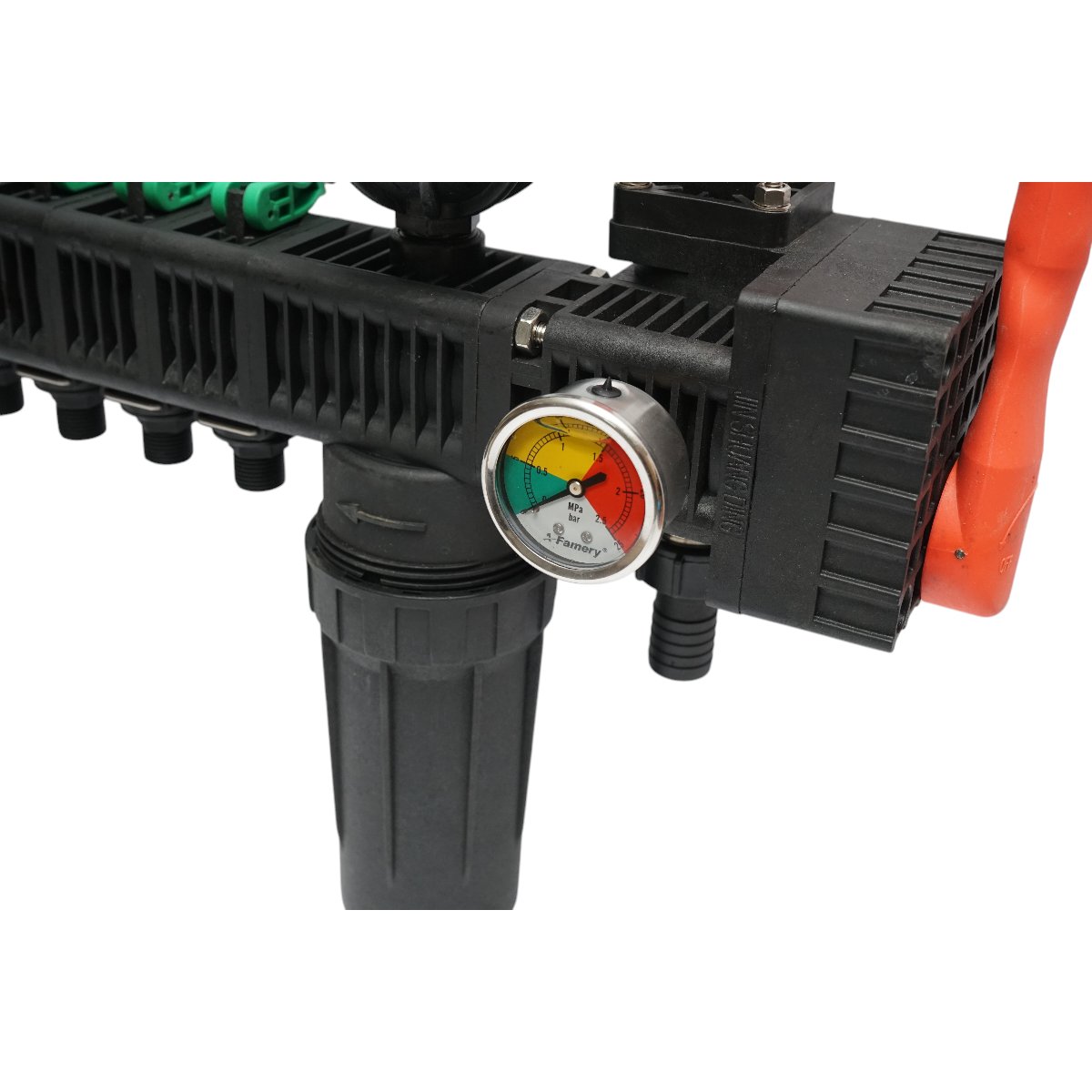 Distribuitor erbicidator cu 7 cai, filtru si manometru cu glicerina 25 bar